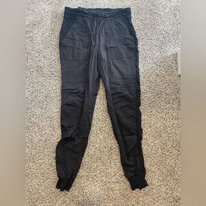 Lululemon Beyond the Studio Jogger Size 10